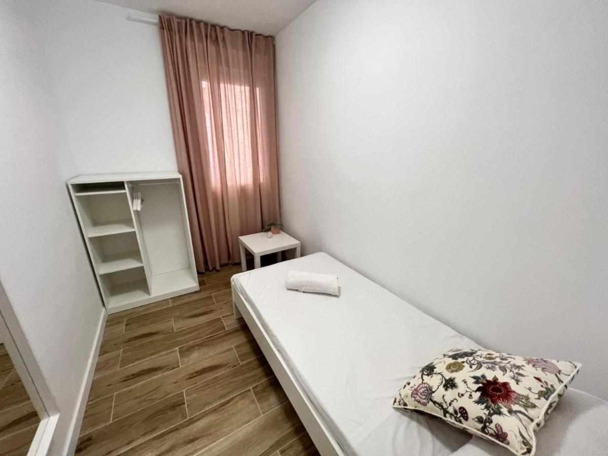 Apartamenticos Libertad I سرقسطة المظهر الخارجي الصورة
