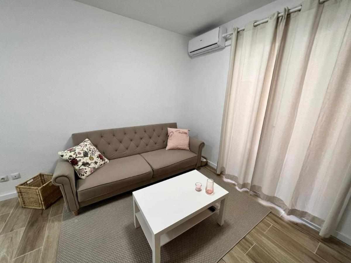 Apartamenticos Libertad I سرقسطة المظهر الخارجي الصورة