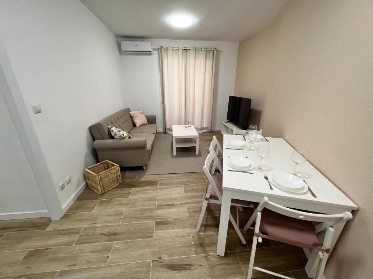 Apartamenticos Libertad I سرقسطة المظهر الخارجي الصورة