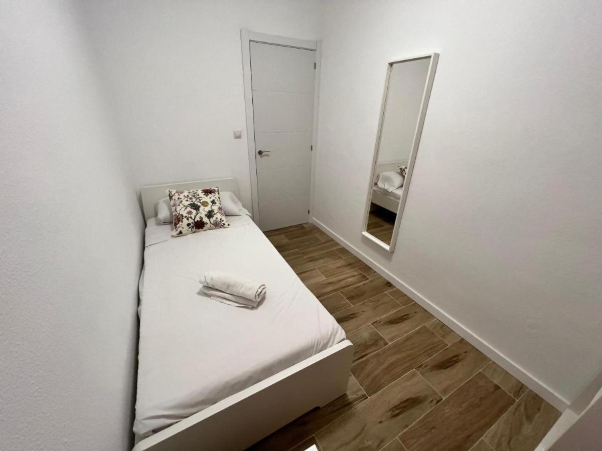 Apartamenticos Libertad I سرقسطة المظهر الخارجي الصورة