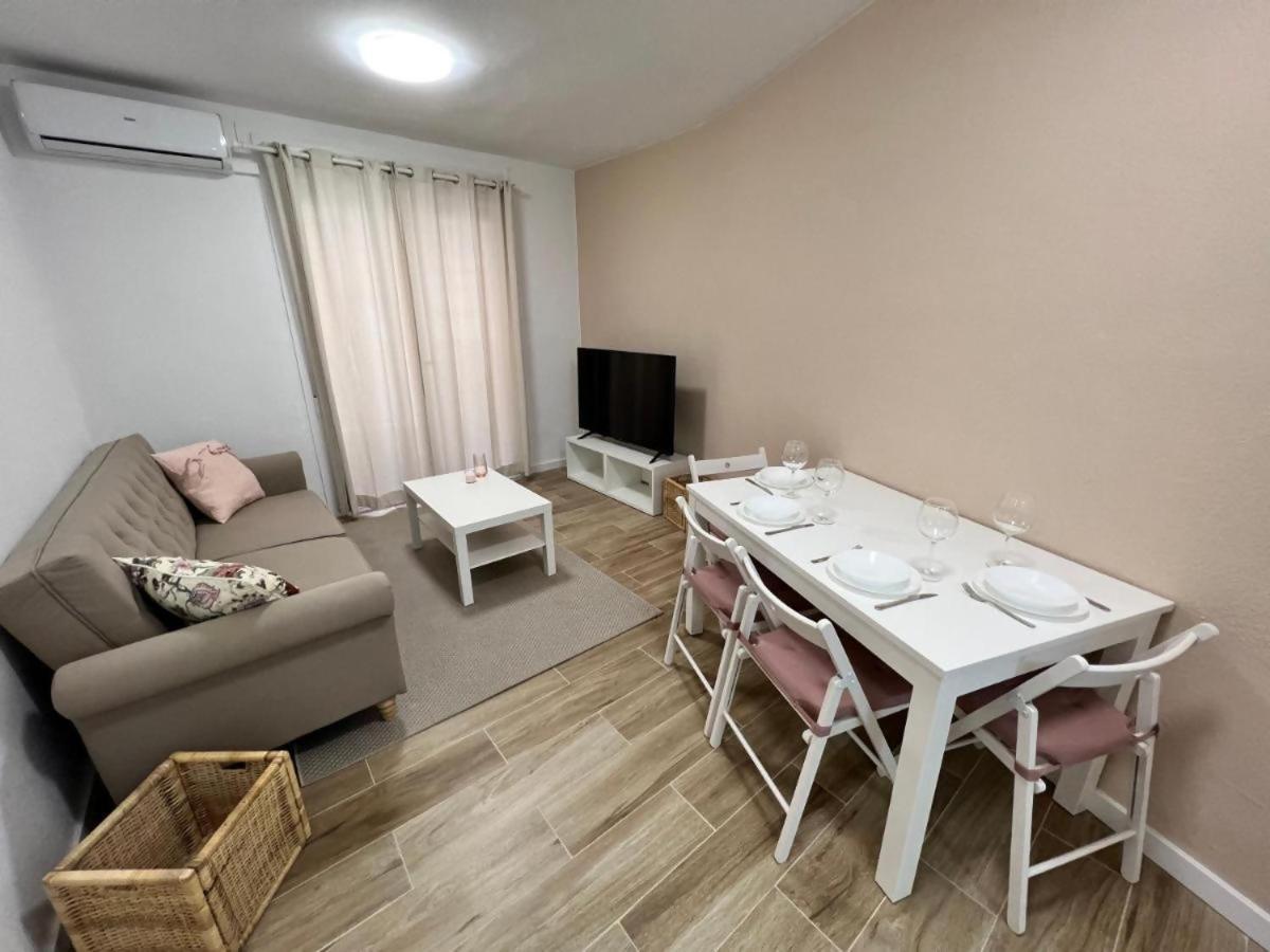 Apartamenticos Libertad I سرقسطة المظهر الخارجي الصورة